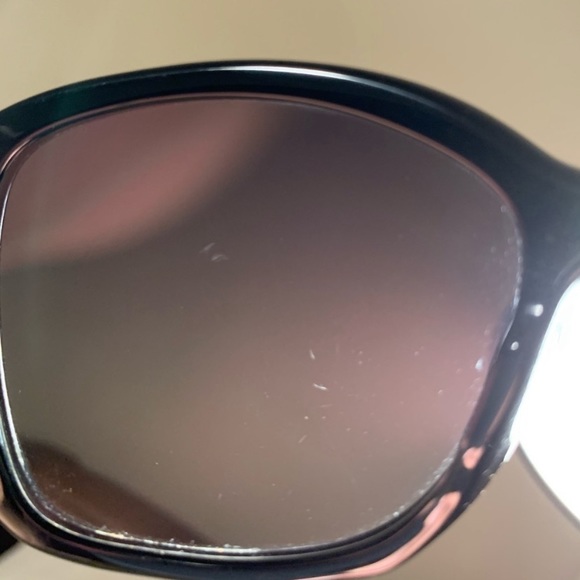 VERSACE ties with a bow sunglasses - Picture 5 of 8